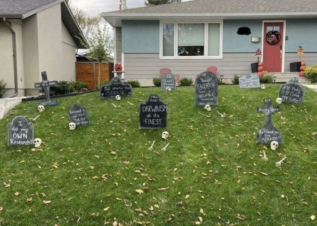 Creative Halloween Decorations (50 pics)