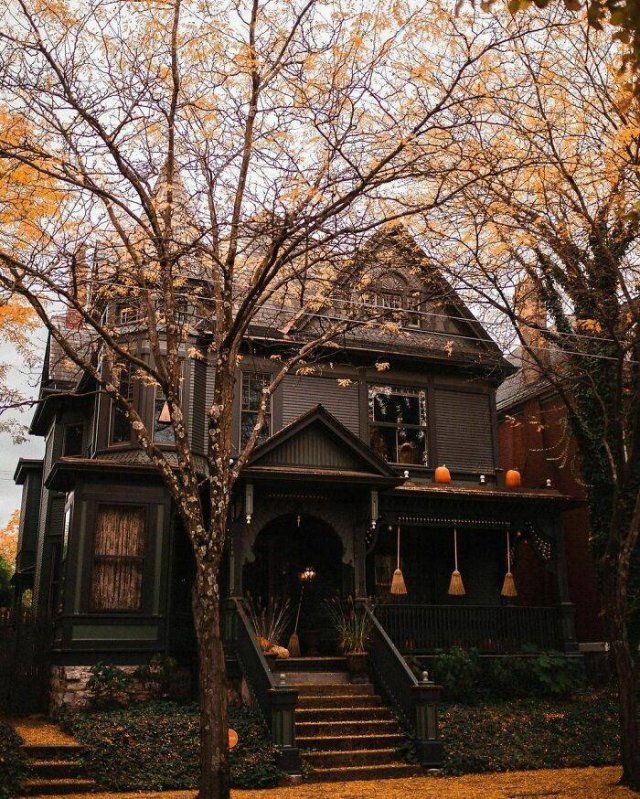 Creative Halloween Decorations (50 pics)