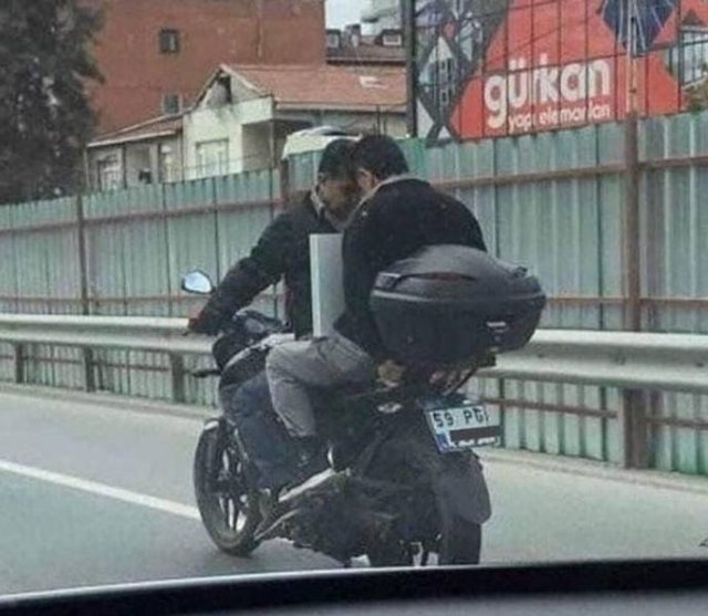Look Twice (49 pics)