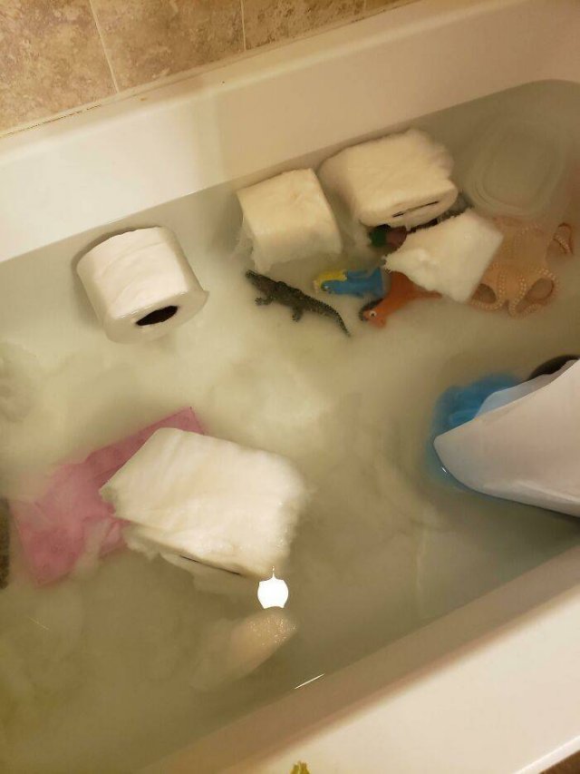 Living With Children (48 pics) Living With Children (48 pics)
