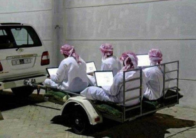 Acid Picdump 1 (91 pics)