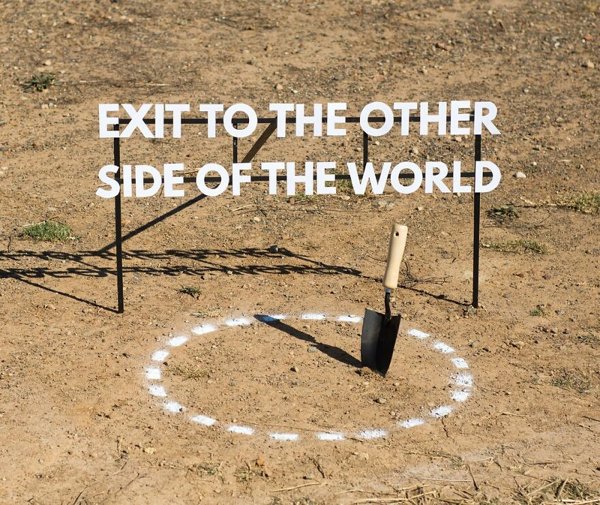 Hidden Easter Egg Signs In Town (30 pics)