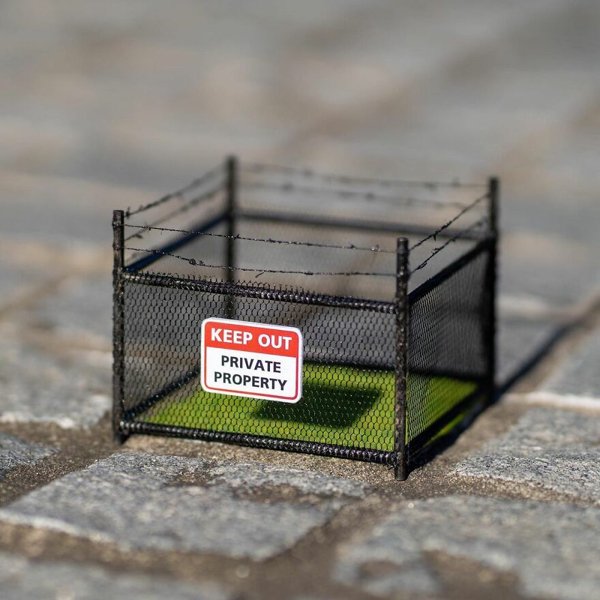 Hidden Easter Egg Signs In Town (30 pics)