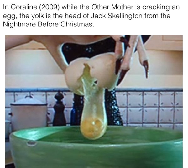 Horror Movie And Cartoon Hidden Details (32 pics)
