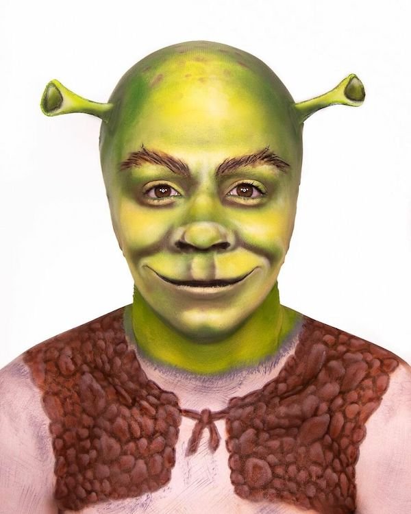 Makeup Transformations (24 pics)