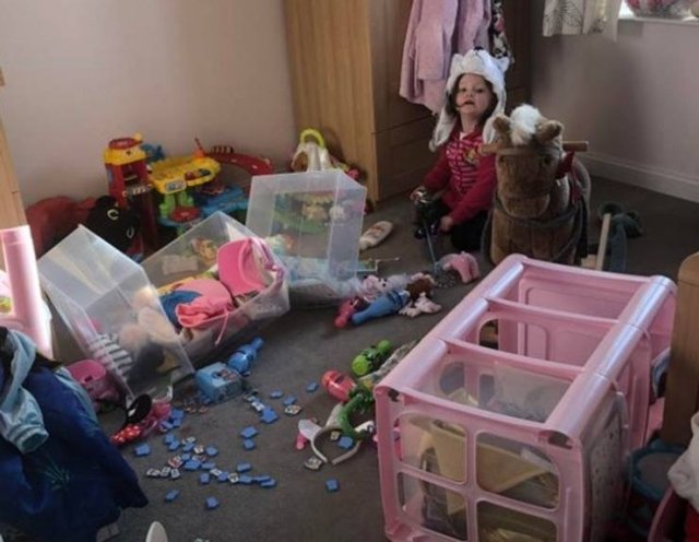 Living With Children (43 pics)