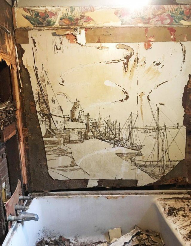 Unexpected Finds During Home Renovations (20 pics)