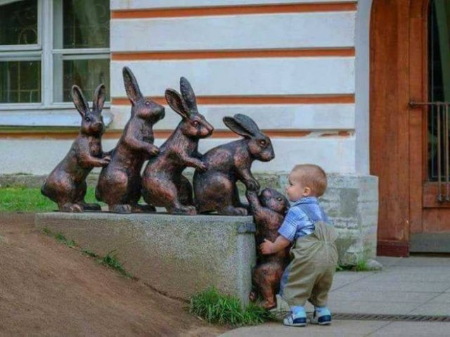 Acid Picdump 2 (84 pics)