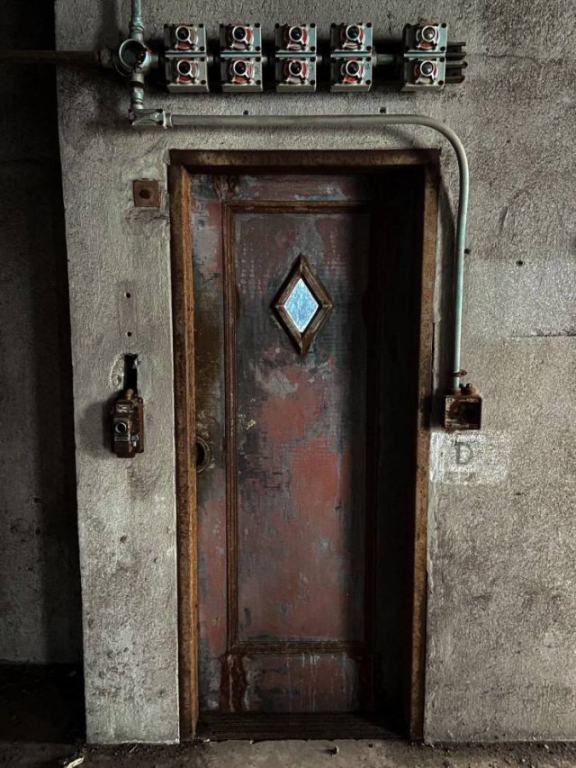 Abandoned Places (32 pics)