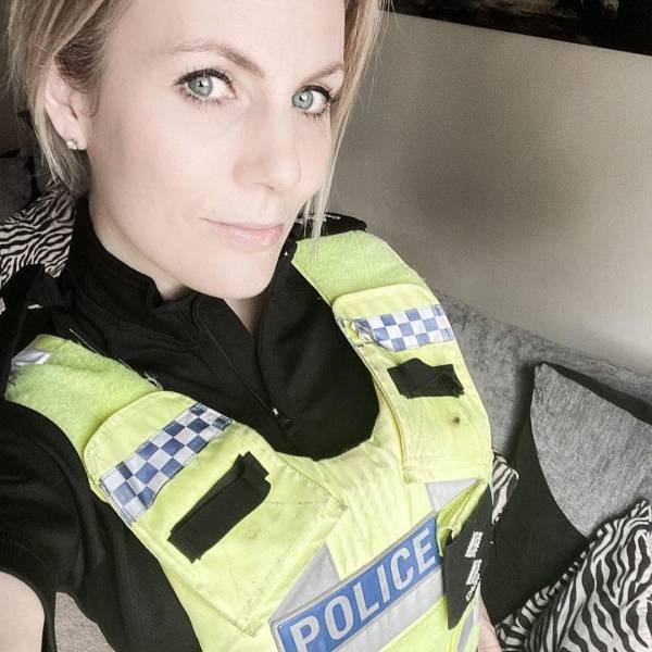 Former Police Sergeant Leanne Carr (15 pics)