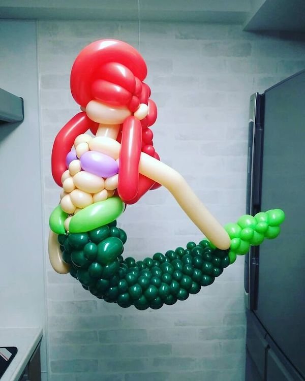 Balloon Sculptures Of Famous Characters (30 pics)