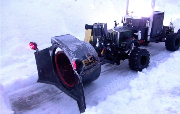 Redneck Snow Plows (44 pics)