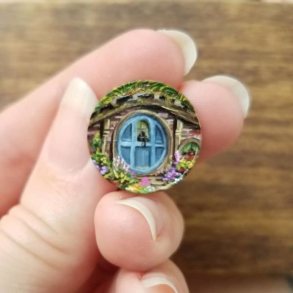 Tiny Coin Paintings (34 pics)