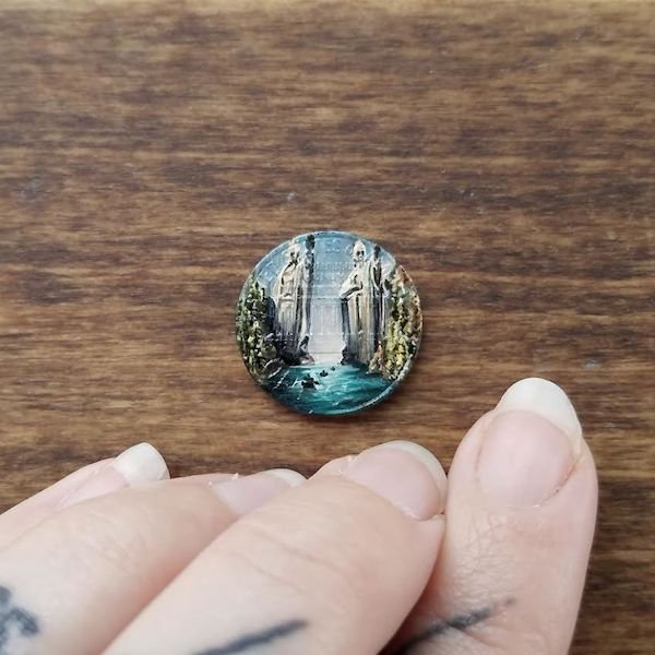 Tiny Coin Paintings (34 pics)