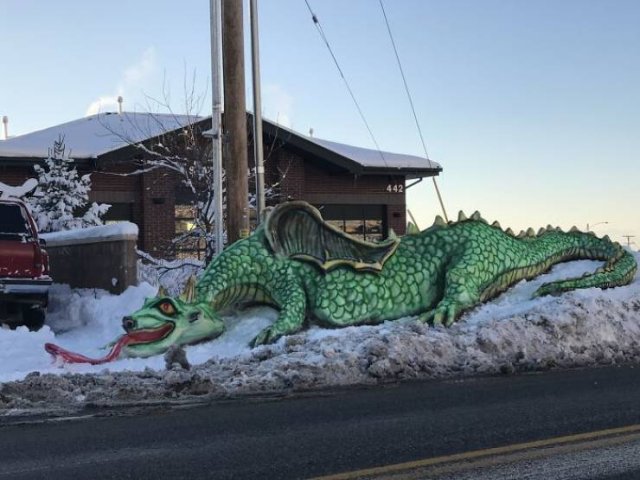 Amazing Snow Sculptures (47 pics)