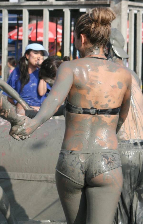 Dirty Girls (47 pics)