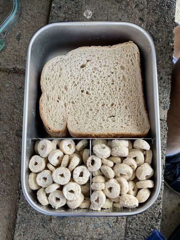School Lunches Around The World (25 pics)