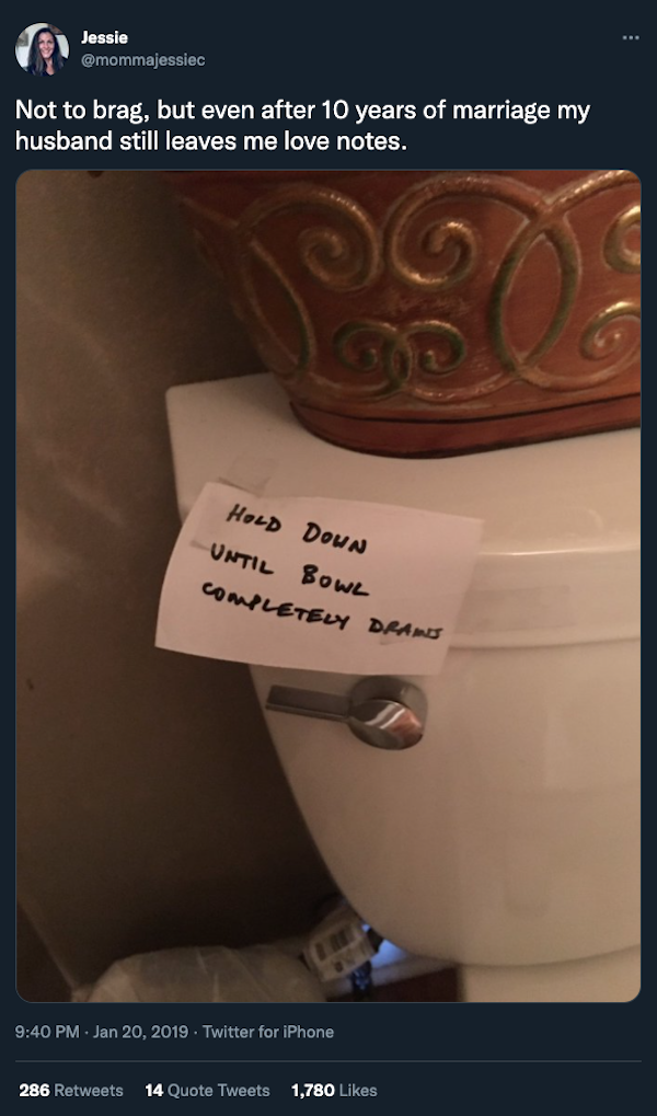 Married Women Tweets (23 pics)