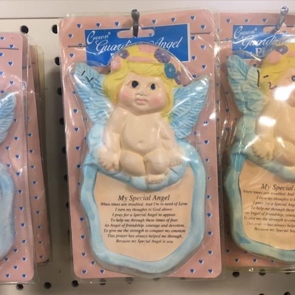 Thrift Shop Finds (28 pics)