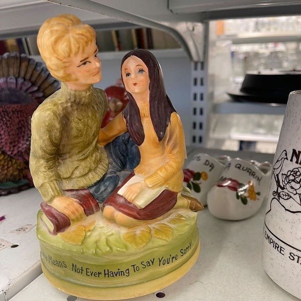 Thrift Shop Finds (28 pics)
