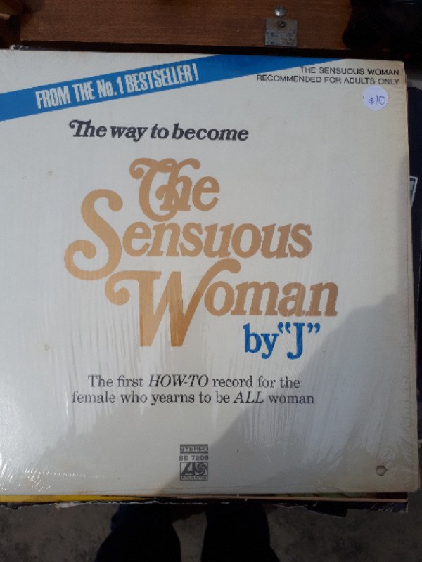 Thrift Shop Finds (28 pics)