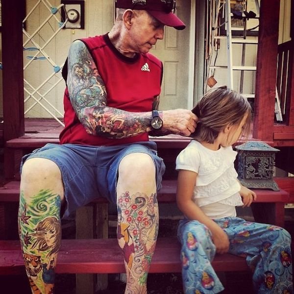 Old People With Great Tattoos (30 pics)