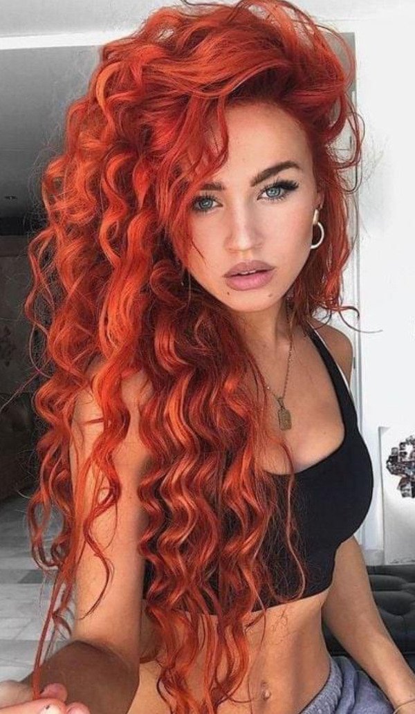 Girls With Dyed Hair (35 pics)
