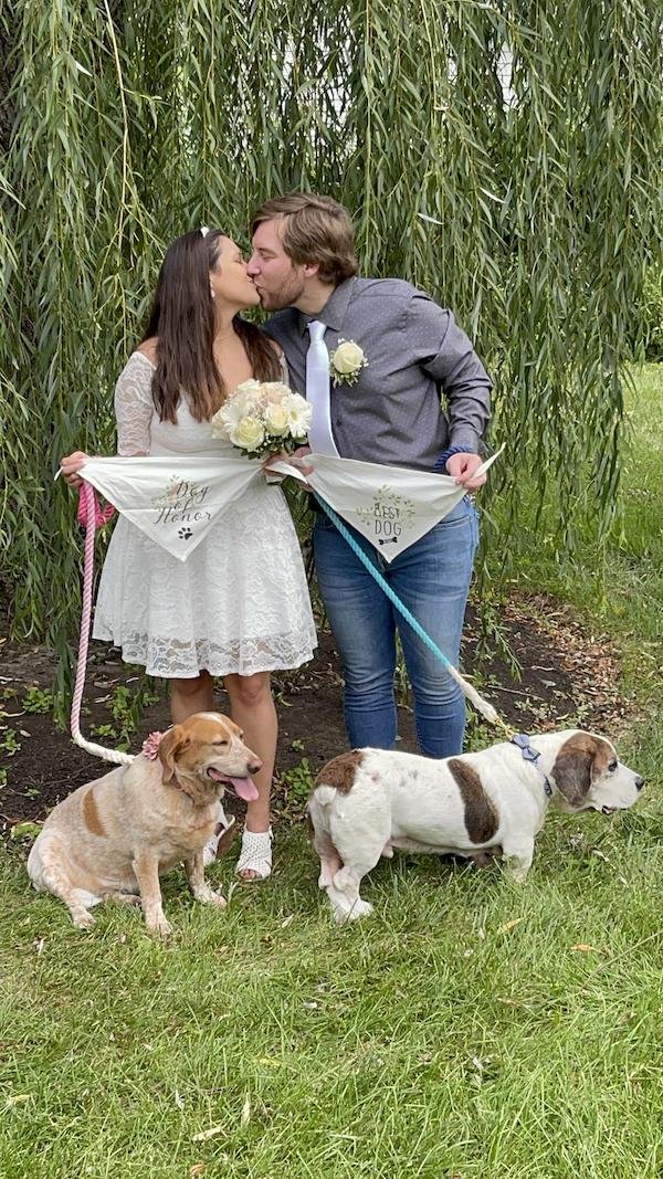 Each Story Has A Story Behind (15 pics)