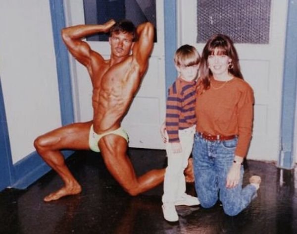 Hilarious Parents (25 pics)