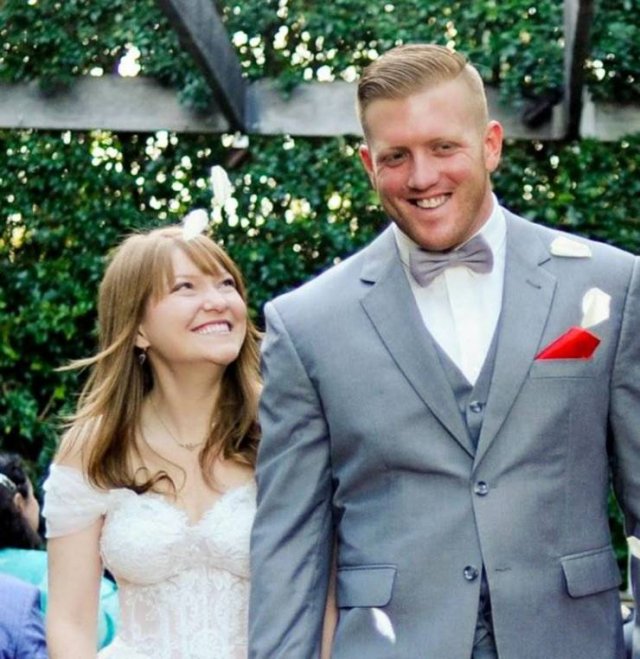 Everyone Deserves To Have Someone Who Looks At You Like This (26 pics)