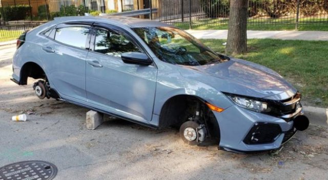Bad Days Happen (49 pics)
