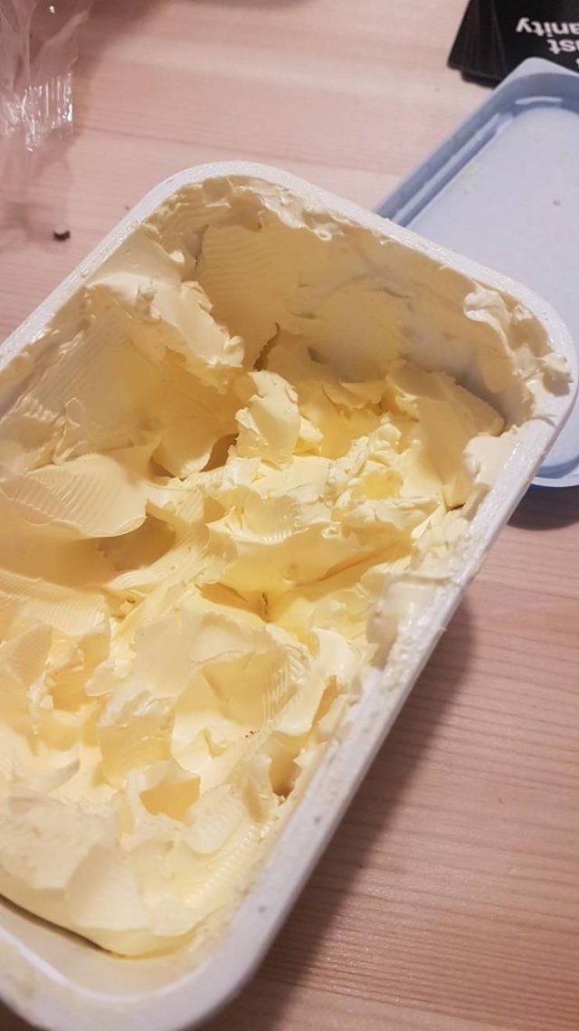 Things That Annoy Everyone (17 pics)