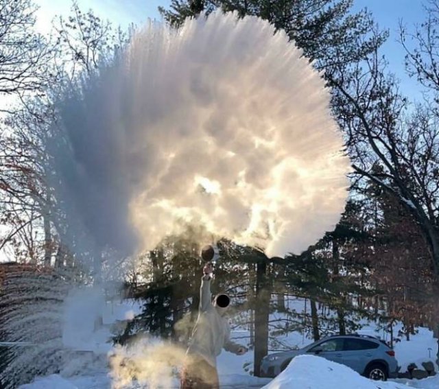 Very Cold Photos (38 pics)