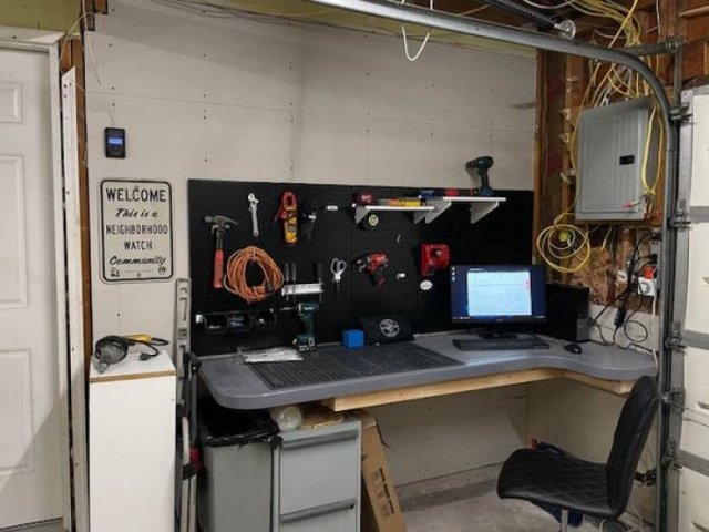 Men's Garages (23 pics)