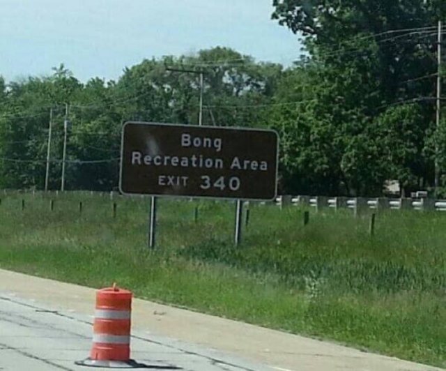 Funny Signs (31 pics)