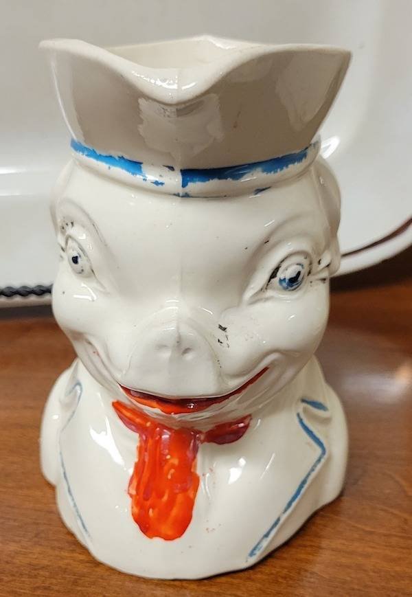 Weird Things From Thrift Shops (47 pics)