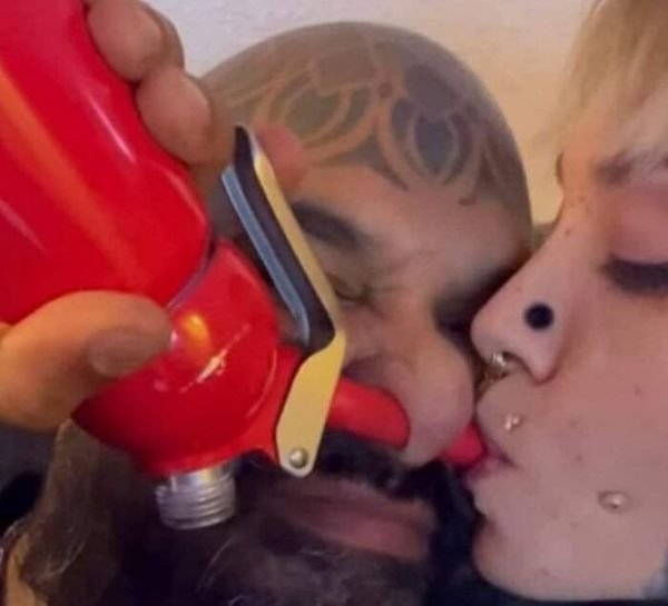Strange People (39 pics)