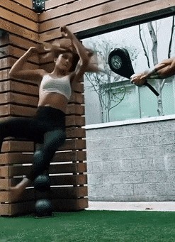 Acid GIFs, February 4 (25 gifs)