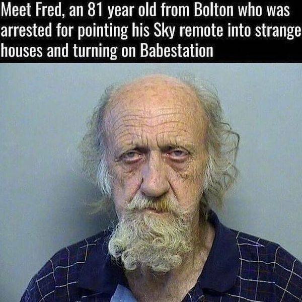 Funny News Headlines (43 pics)