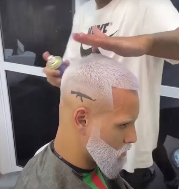 Weird Haircuts (54 pics)