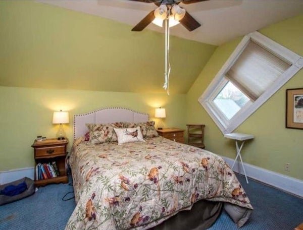 Odd Interiors (33 pics)
