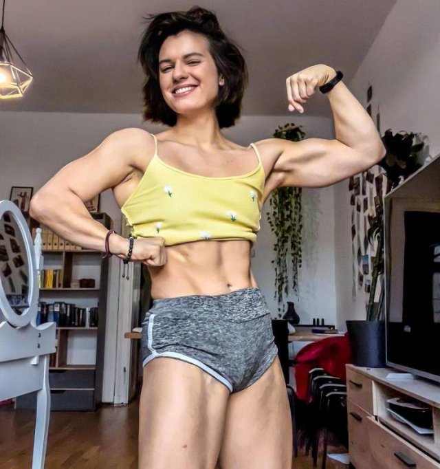 Bodybuilders Girls (32 pics)
