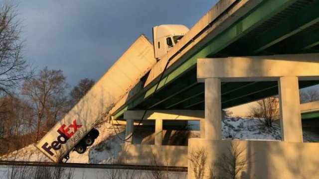 Bad Day At Work (42 pics)