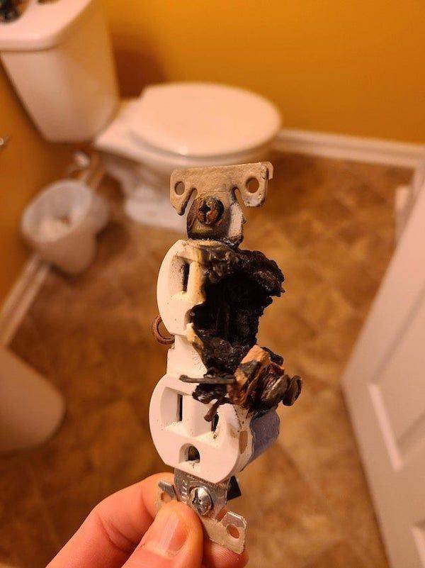 Bad Days Happen (39 pics)