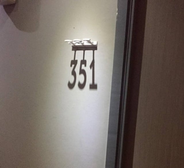 Unusual Finds In Hotels (19 pics)