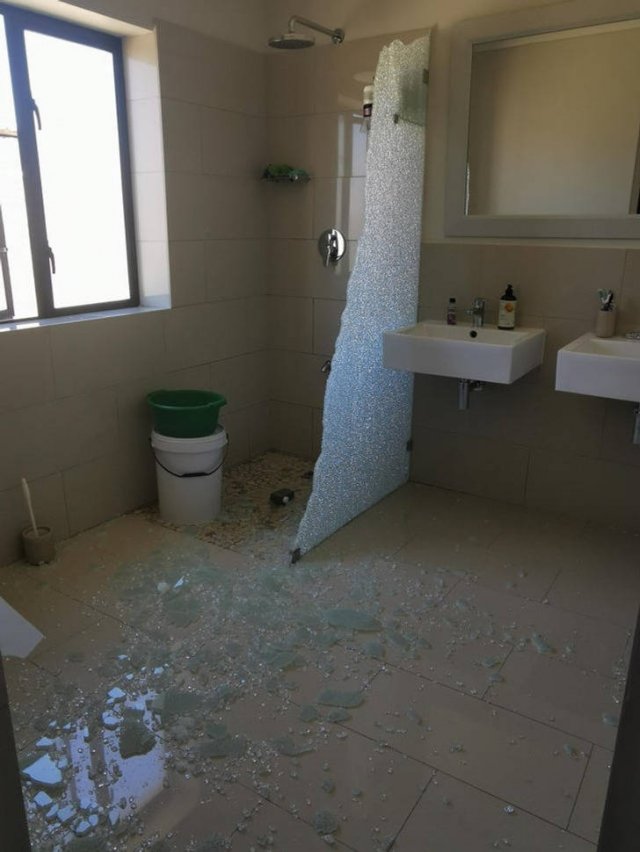 Bad Days At Work (51 pics) Bad Days At Work (51 pics)