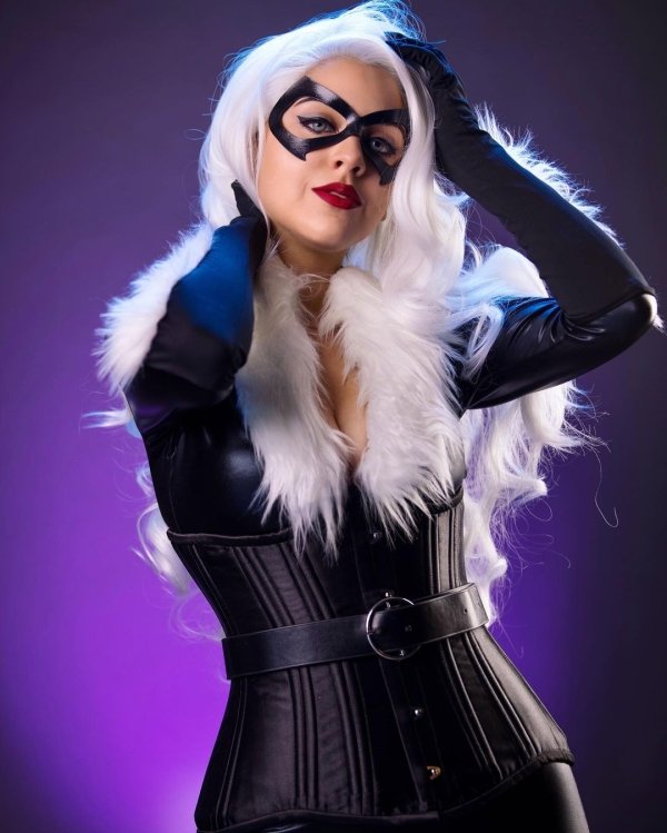 Cosplay Girls (30 pics)