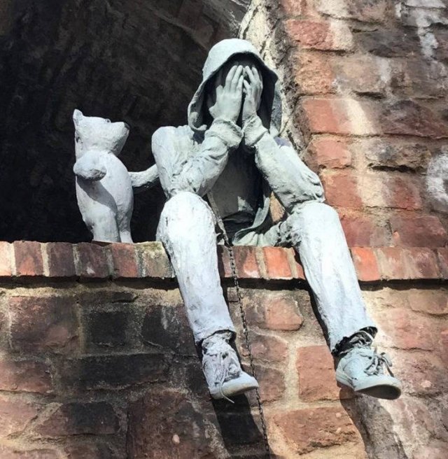 Awesome Sculptures (14 pics)