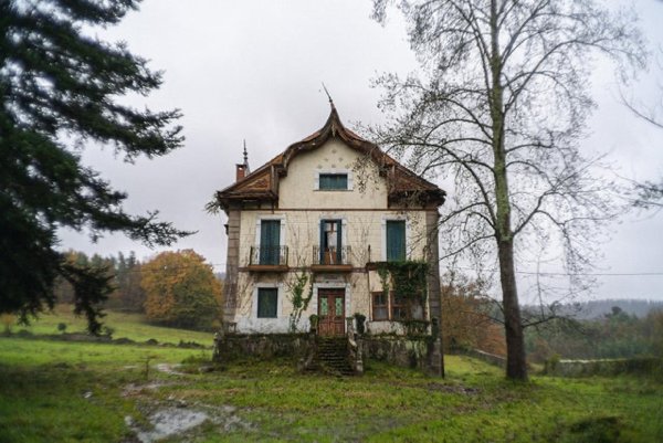 Amazing Abandoned Places (14 pics) Amazing Abandoned Places (14 pics)