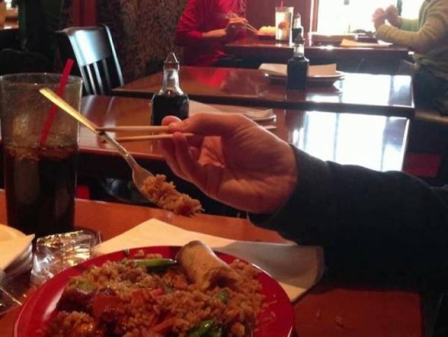 Strange Situations (48 pics)